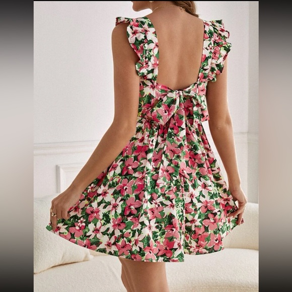 Dress - Picture 2 of 2